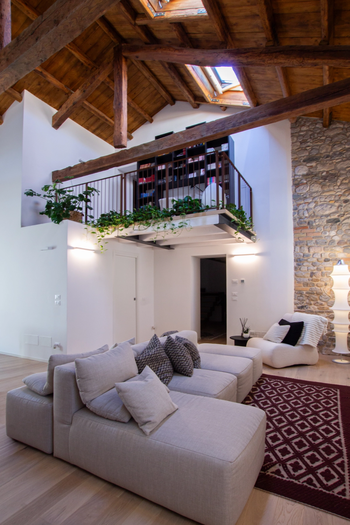 Living arredato immobile storico